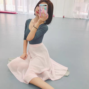 俄罗斯乱伦视频
